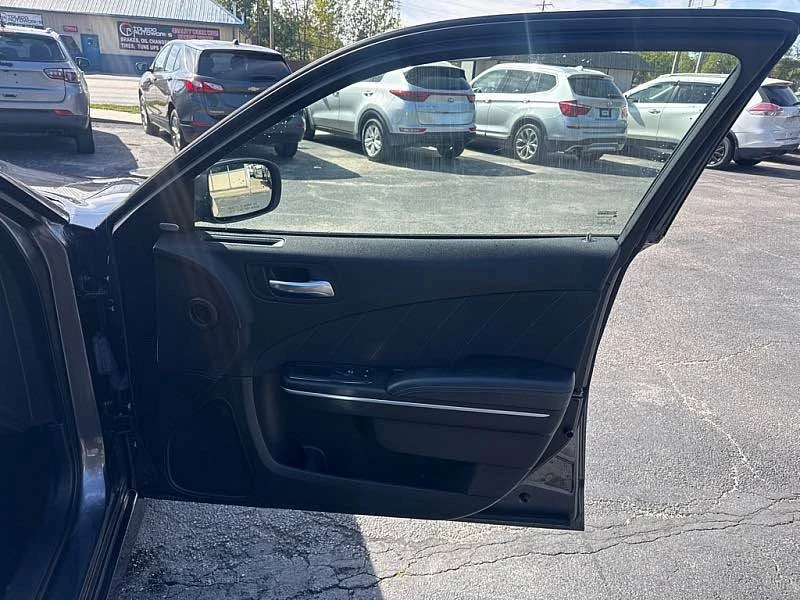 2022 Dodge Charger 7th Gen - Image 16 of 20