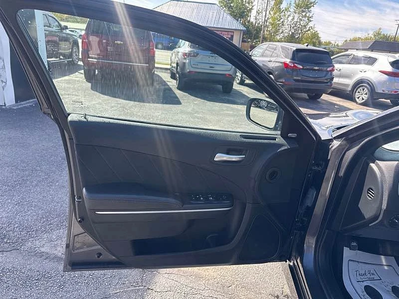 2022 Dodge Charger 7th Gen - Image 9 of 20