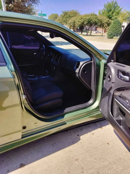 2022 Dodge Charger 7th Gen - Image 11 of 17