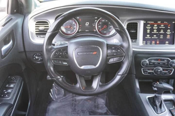 2022 Dodge Charger 7th Gen - Image 13 of 20