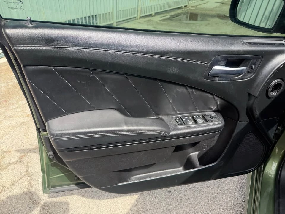 2022 Dodge Charger 7th Gen - Image 11 of 15