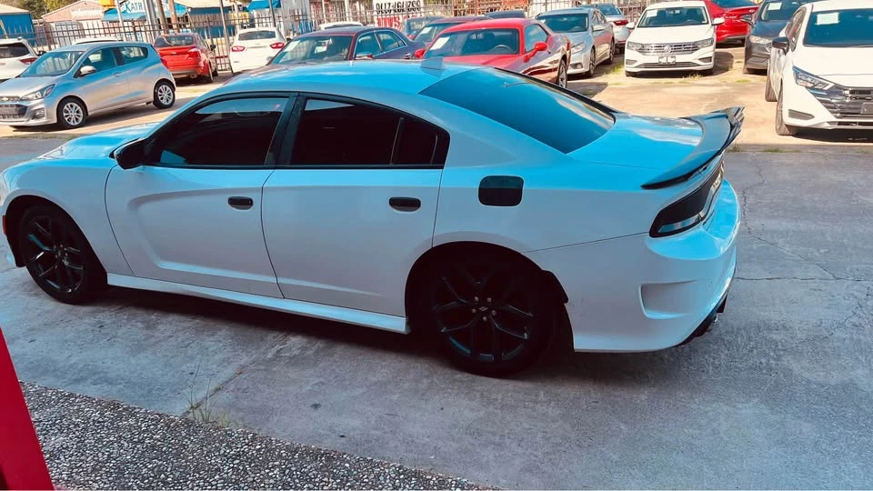 2022 Dodge Charger 7th Gen - Image 8 of 17