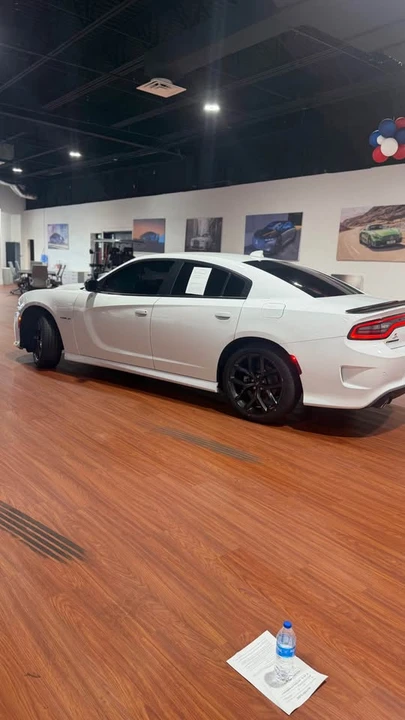 2022 Dodge Charger 7th Gen - Image 8 of 15
