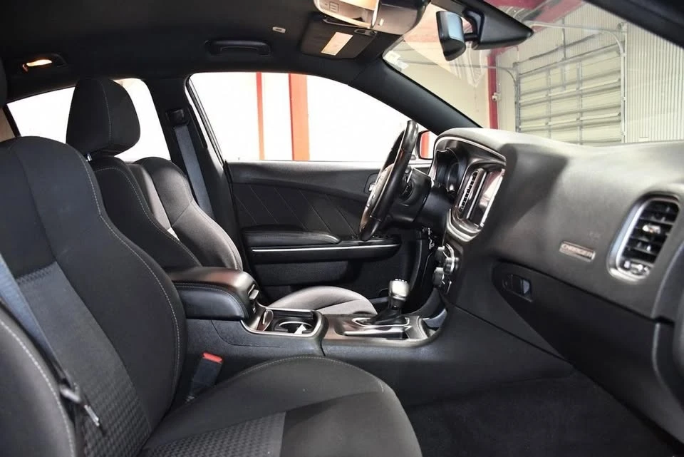 2022 Dodge Charger 7th Gen - Image 16 of 20