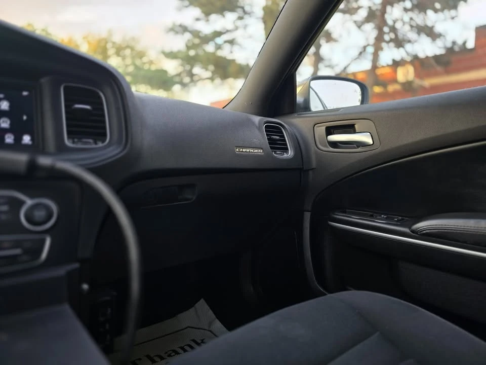 2022 Dodge Charger 7th Gen - Image 17 of 20