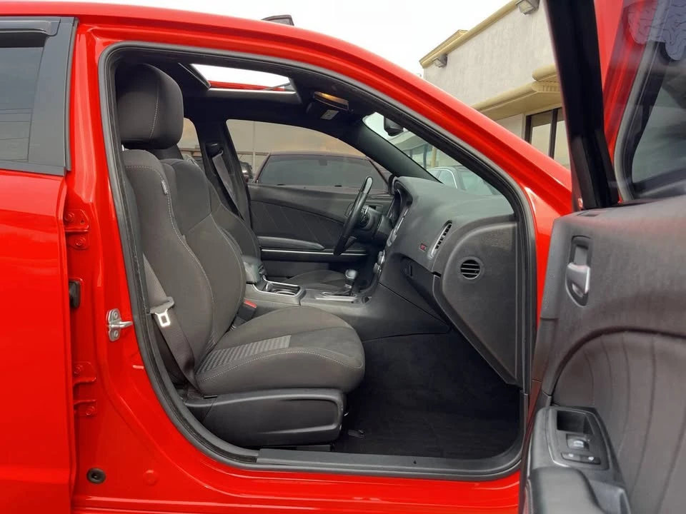 2022 Dodge Charger 7th Gen - Image 13 of 14