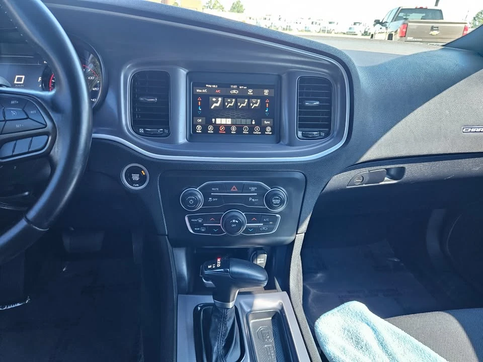 2022 Dodge Charger 7th Gen - Image 11 of 20
