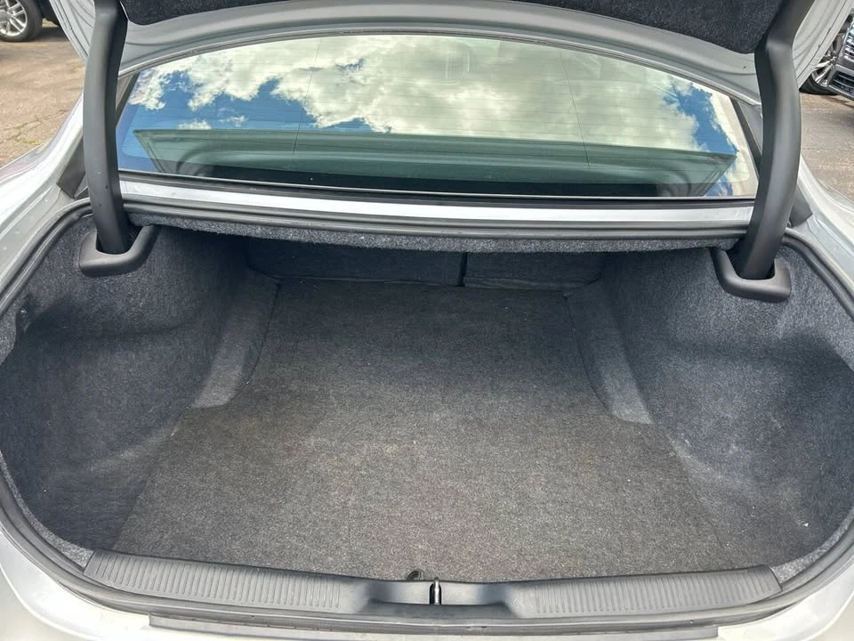 2022 Dodge Charger 7th Gen - Image 9 of 10