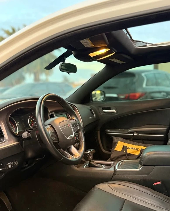 2022 Dodge Charger 7th Gen - Image 4 of 8
