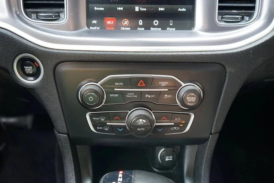 2022 Dodge Charger 7th Gen - Image 15 of 20