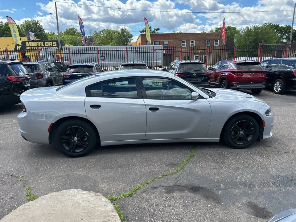 2022 Dodge Charger 7th Gen - Image 4 of 10