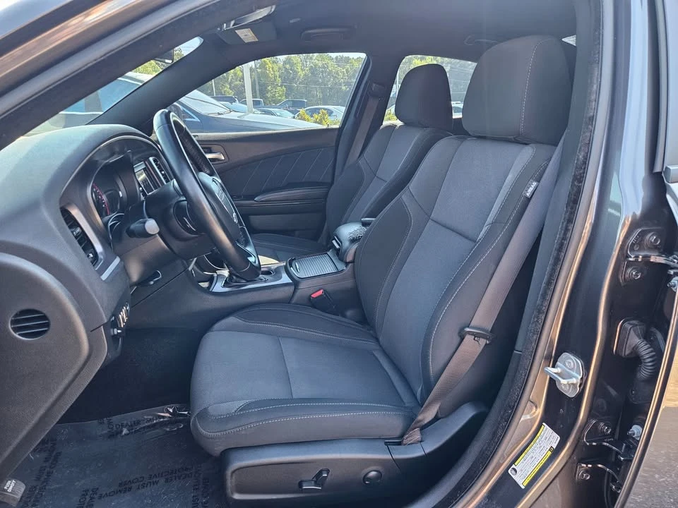 2022 Dodge Charger 7th Gen - Image 15 of 20