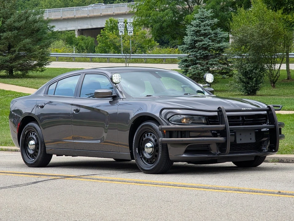 2022 Dodge Charger 7th Gen - Image 2 of 31