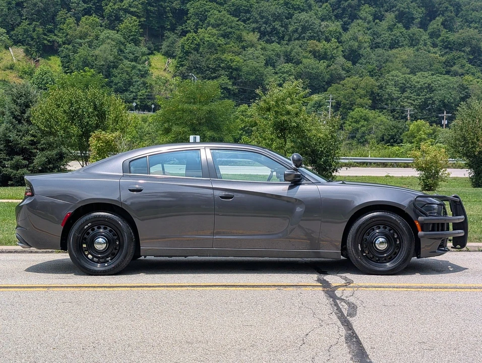 2022 Dodge Charger 7th Gen - Image 8 of 31