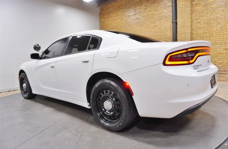 2022 Dodge Charger 7th Gen - Image 16 of 31