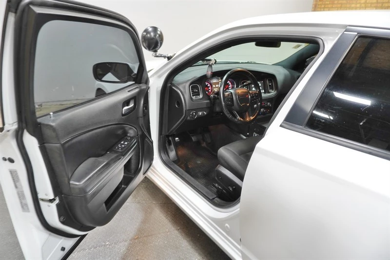 2022 Dodge Charger 7th Gen - Image 21 of 31
