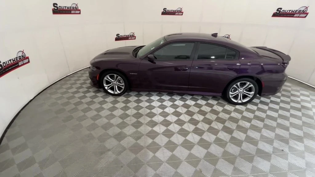 2022 Dodge Charger 8th Gen - Image 10 of 12