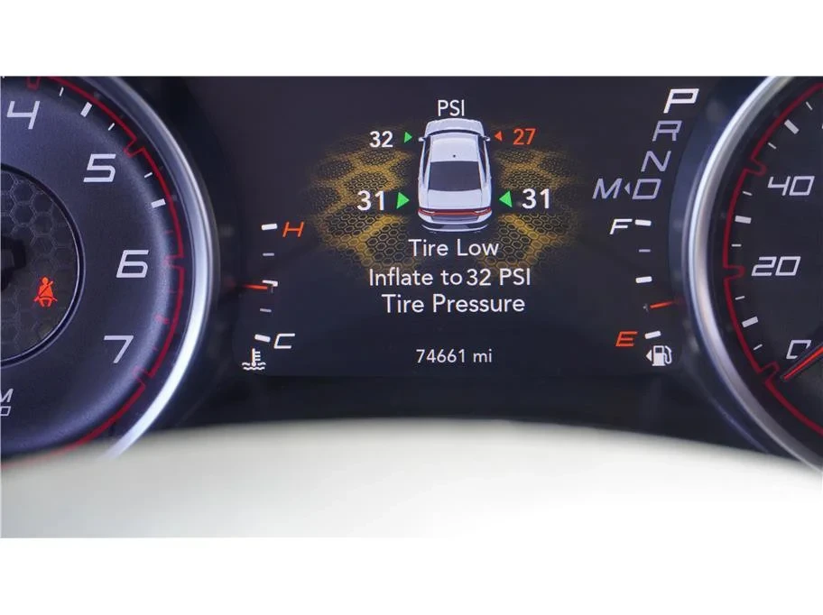 2022 Dodge Charger 7th Gen - Image 11 of 18
