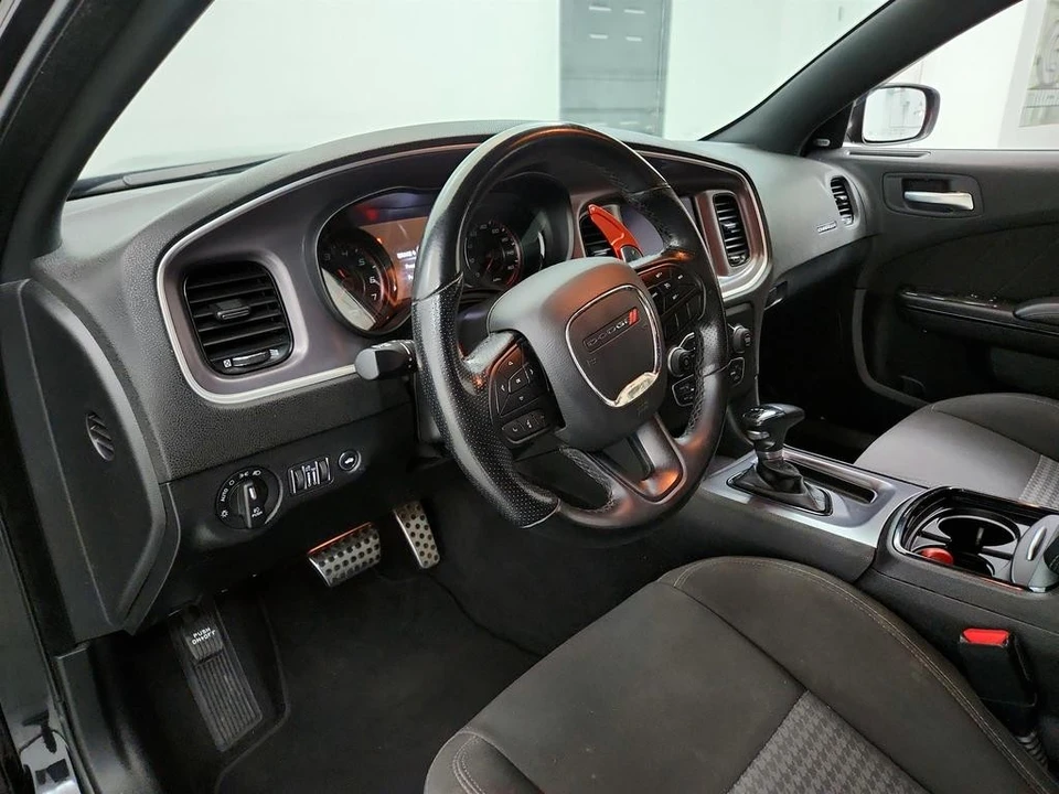 2022 Dodge Charger 7th Gen - Image 13 of 31