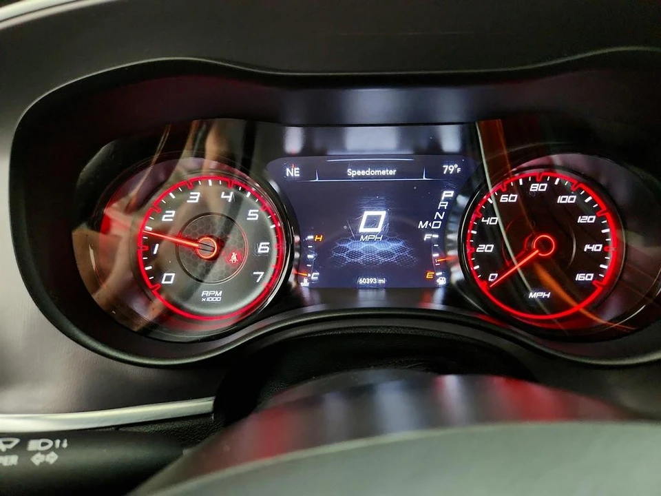 2022 Dodge Charger 7th Gen - Image 16 of 31