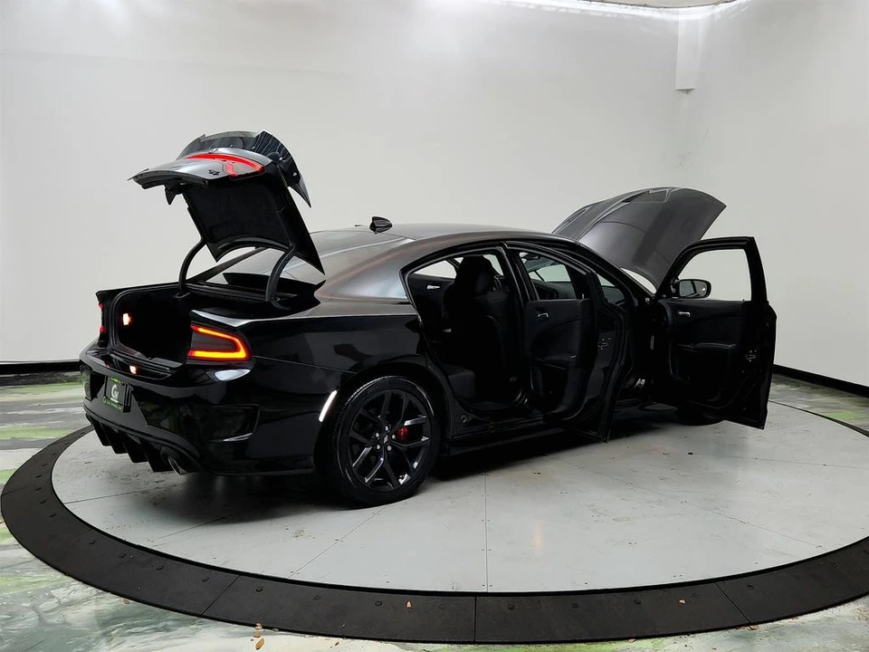 2022 Dodge Charger 7th Gen - Image 11 of 31