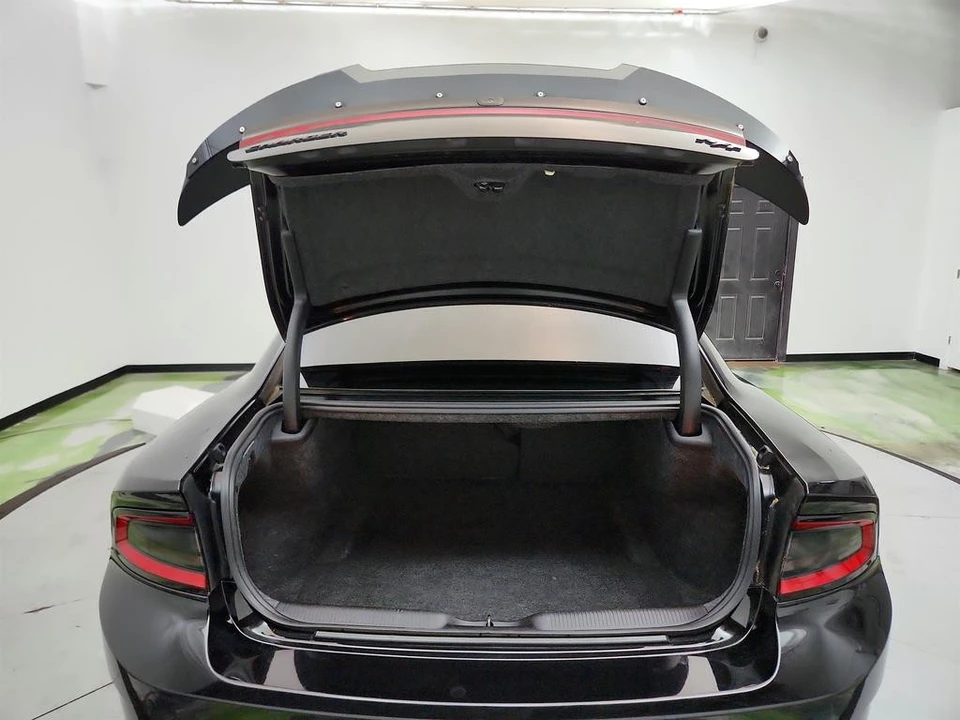 2022 Dodge Charger 7th Gen - Image 29 of 31