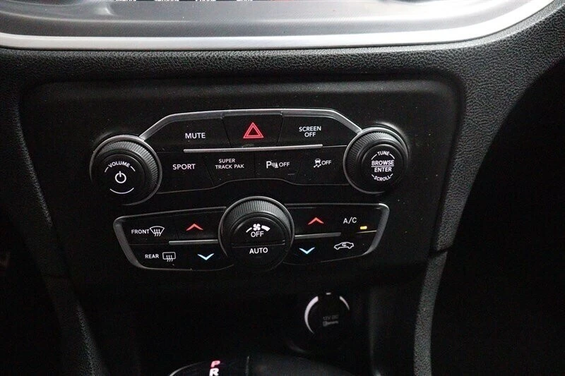 2022 Dodge Charger 7th Gen - Image 13 of 30
