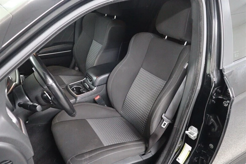 2022 Dodge Charger 7th Gen - Image 15 of 30