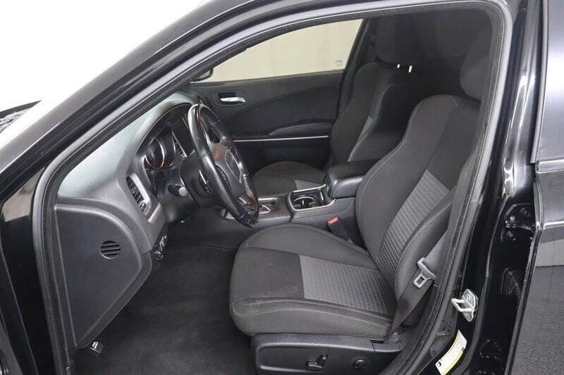 2022 Dodge Charger 7th Gen - Image 16 of 30
