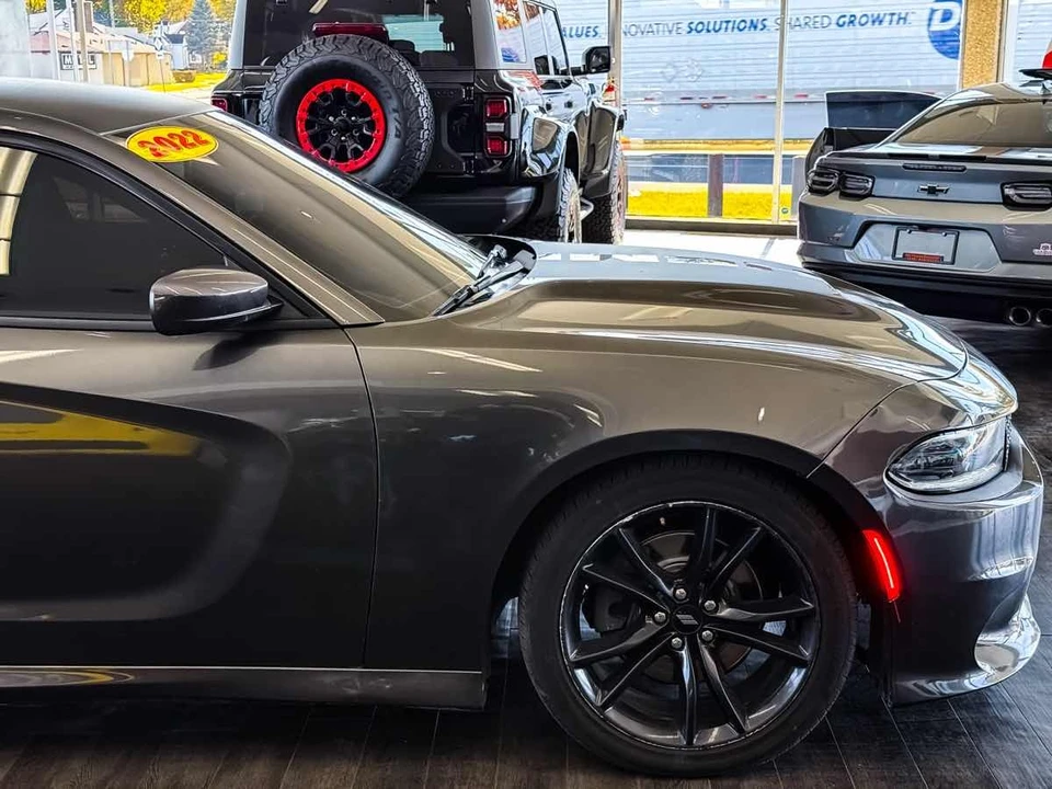 2022 Dodge Charger 7th Gen - Image 16 of 21