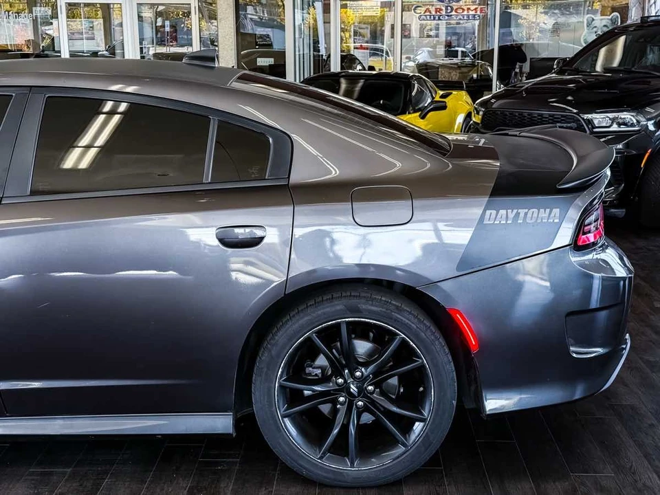2022 Dodge Charger 7th Gen - Image 9 of 21