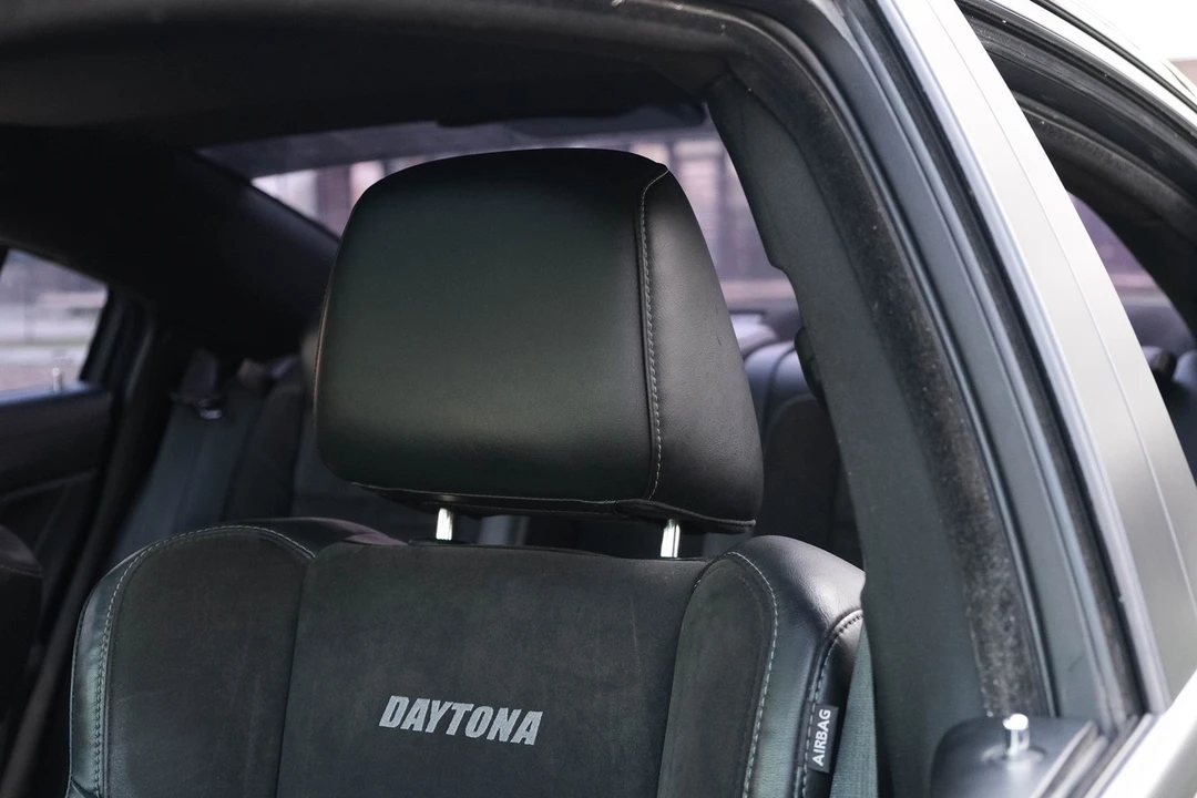 2022 Dodge Charger 8th Gen - Image 19 of 21