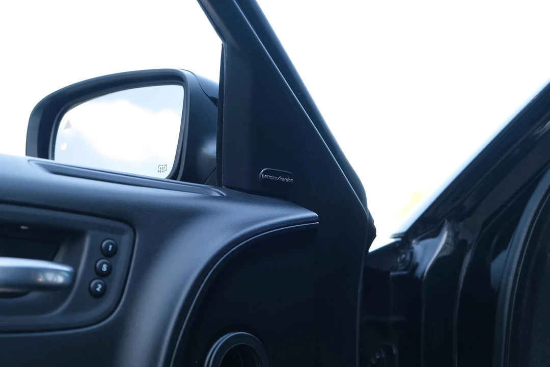 2022 Dodge Charger 8th Gen - Image 13 of 21