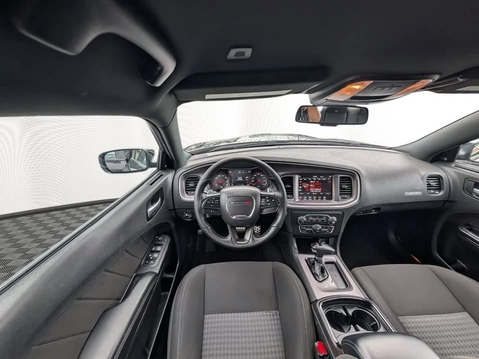 2022 Dodge Charger 7th Gen - Image 16 of 20