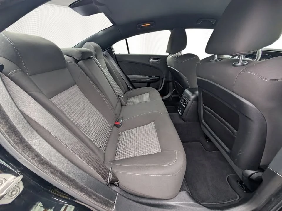 2022 Dodge Charger 7th Gen - Image 11 of 20