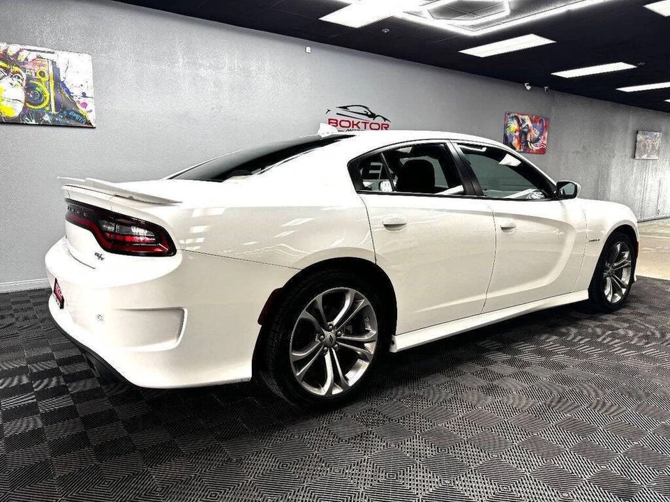 2022 Dodge Charger 7th Gen - Image 15 of 31