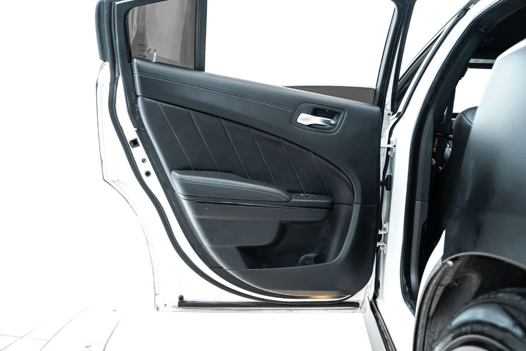 2022 Dodge Charger 7th Gen - Image 19 of 31