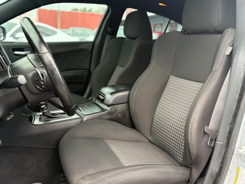 2022 Dodge Charger 7th Gen - Image 11 of 20