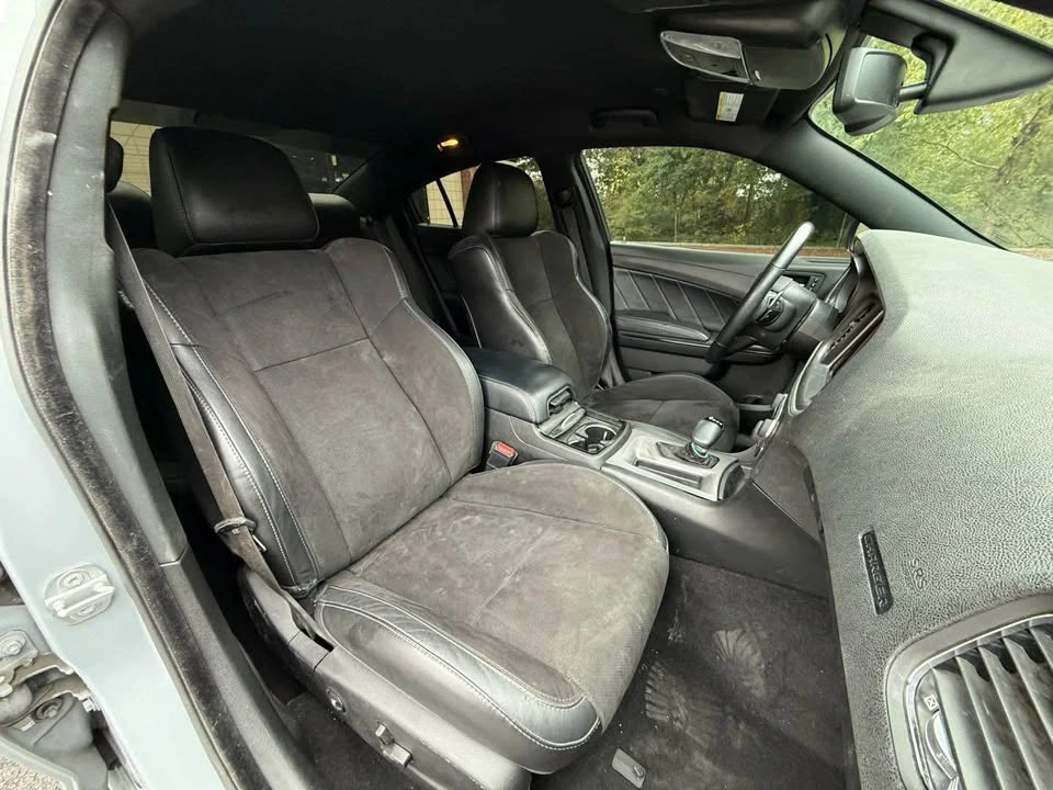 2022 Dodge Charger 7th Gen - Image 9 of 13