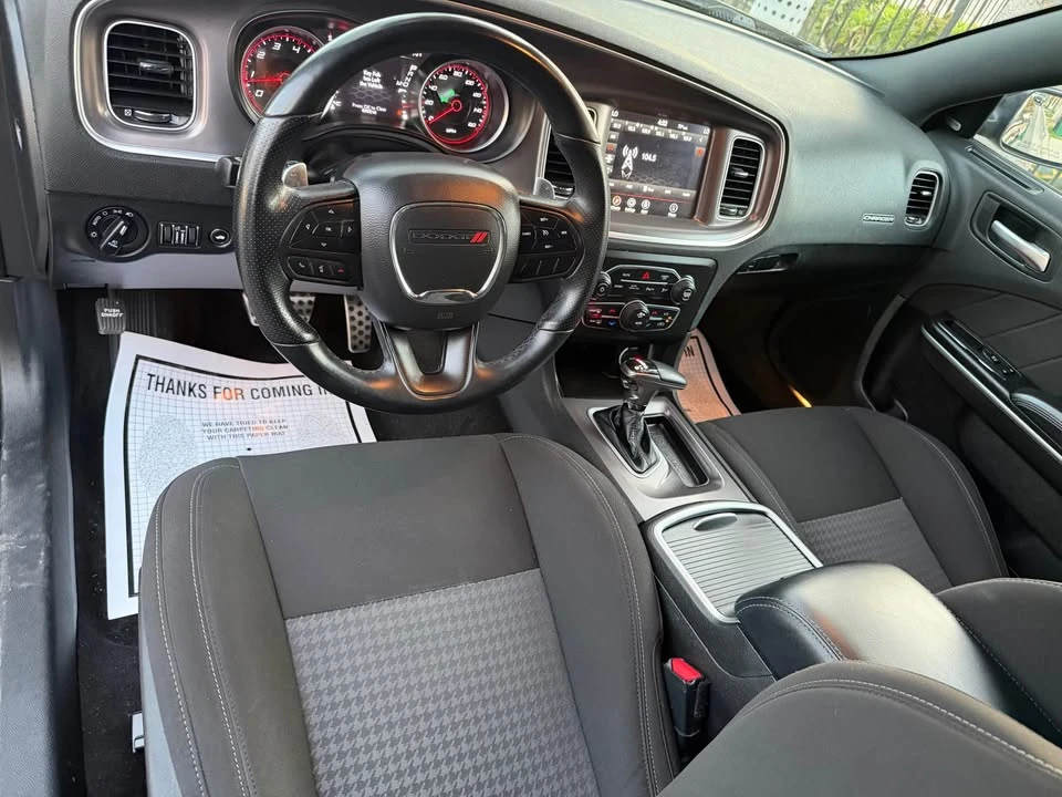 2022 Dodge Charger 7th Gen - Image 12 of 13