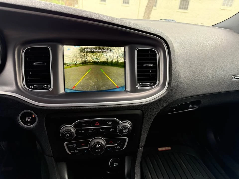 2022 Dodge Charger 7th Gen - Image 11 of 15