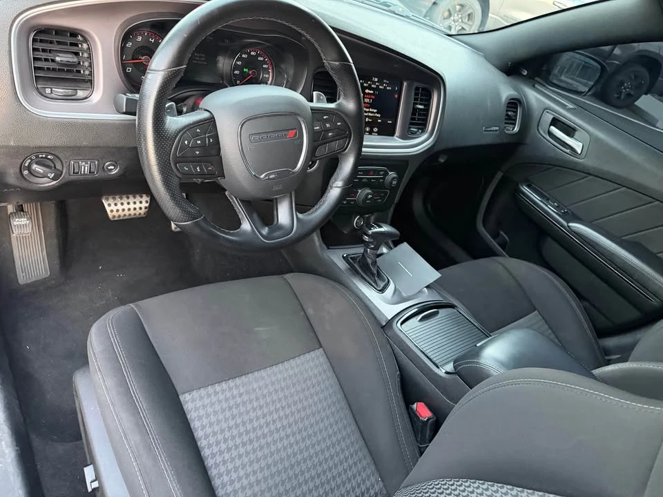 2022 Dodge Charger 7th Gen - Image 9 of 16
