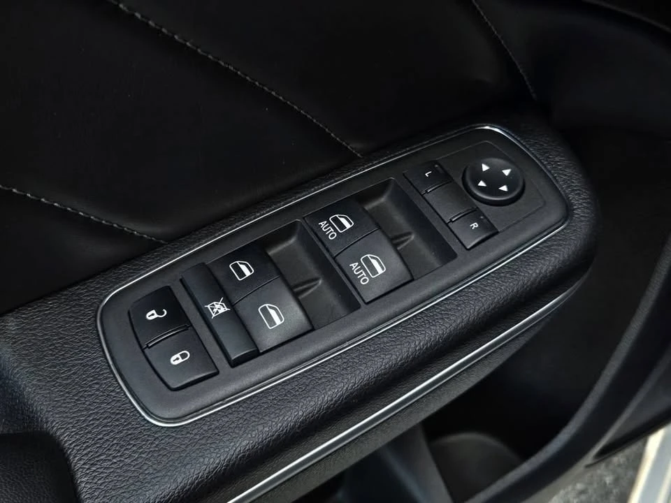 2022 Dodge Charger 7th Gen - Image 13 of 19