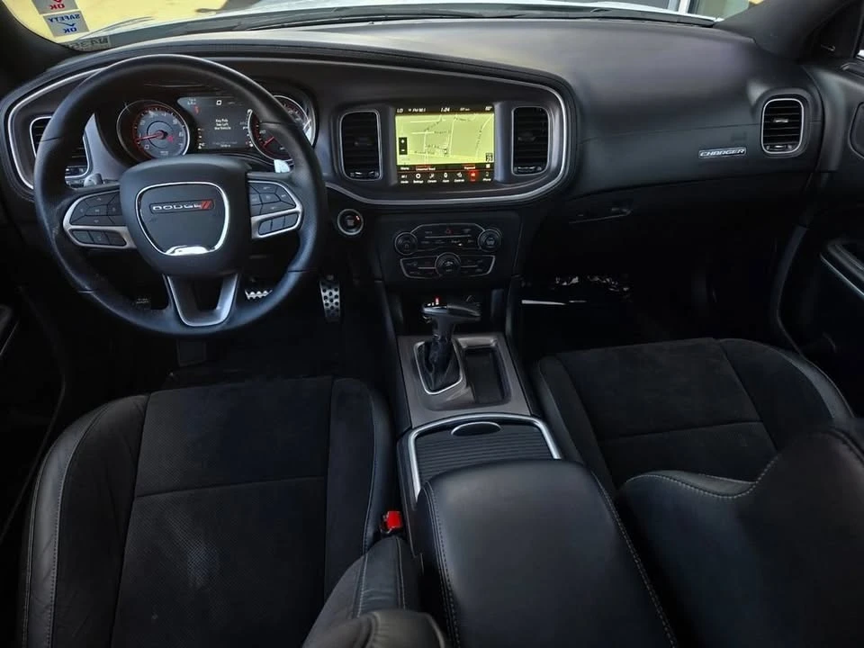 2022 Dodge Charger 7th Gen - Image 17 of 19