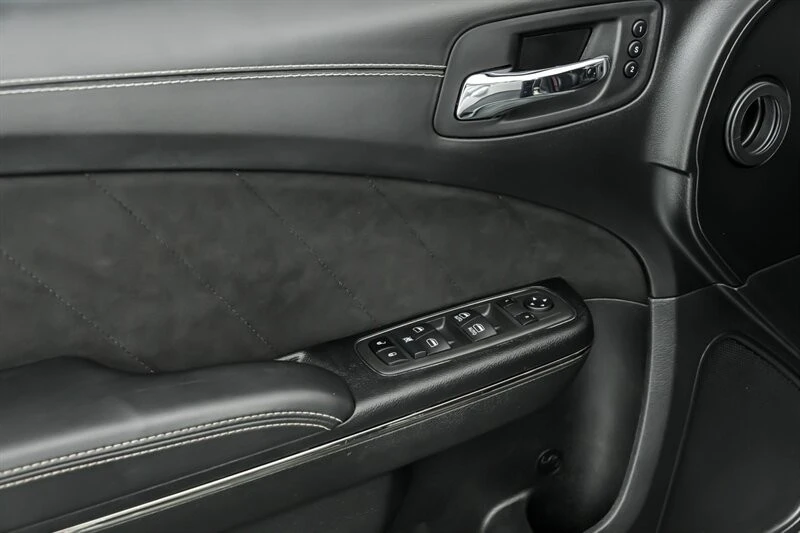 2022 Dodge Charger SRT Hellcat 7th Gen - Image 13 of 31