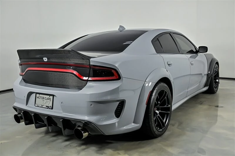 2022 Dodge Charger SRT Hellcat 7th Gen - Image 9 of 31