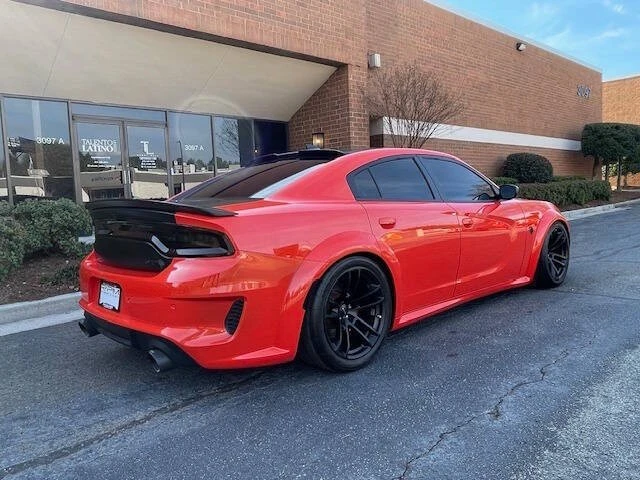 2022 Dodge Charger SRT Hellcat 7th Gen - Image 11 of 31
