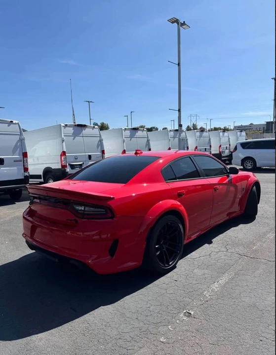 2022 Dodge Charger SRT Hellcat 7th Gen - Image 4 of 9