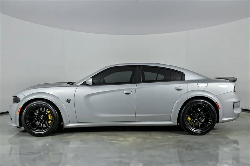 2022 Dodge Charger SRT Hellcat 7th Gen - Image 8 of 31