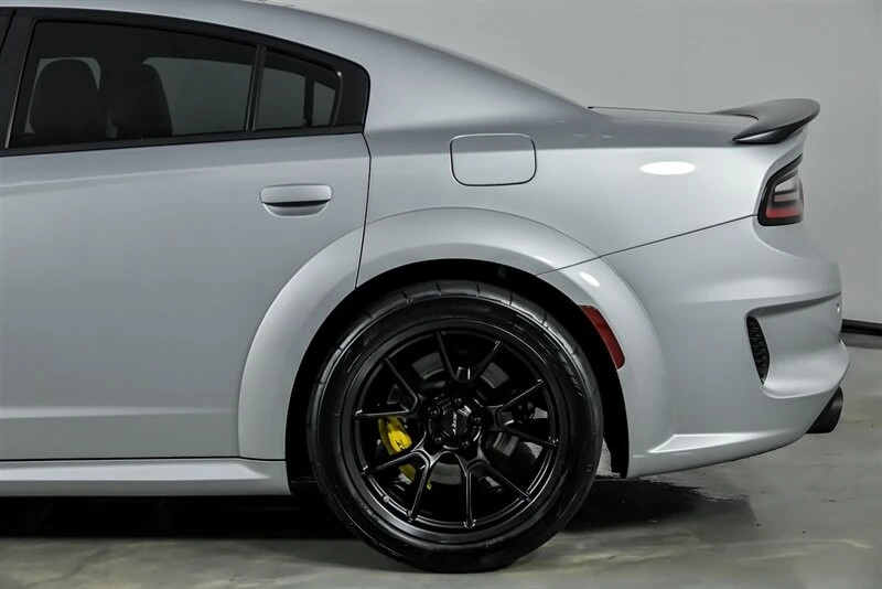 2022 Dodge Charger SRT Hellcat 7th Gen - Image 9 of 31